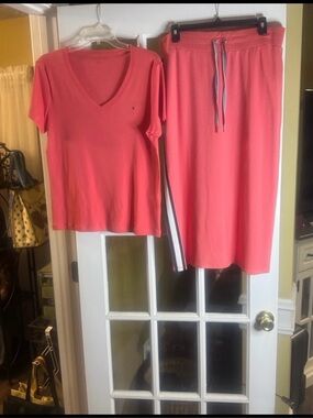 Brand New! Tommy Hilfiger Pink V-Neck Dress